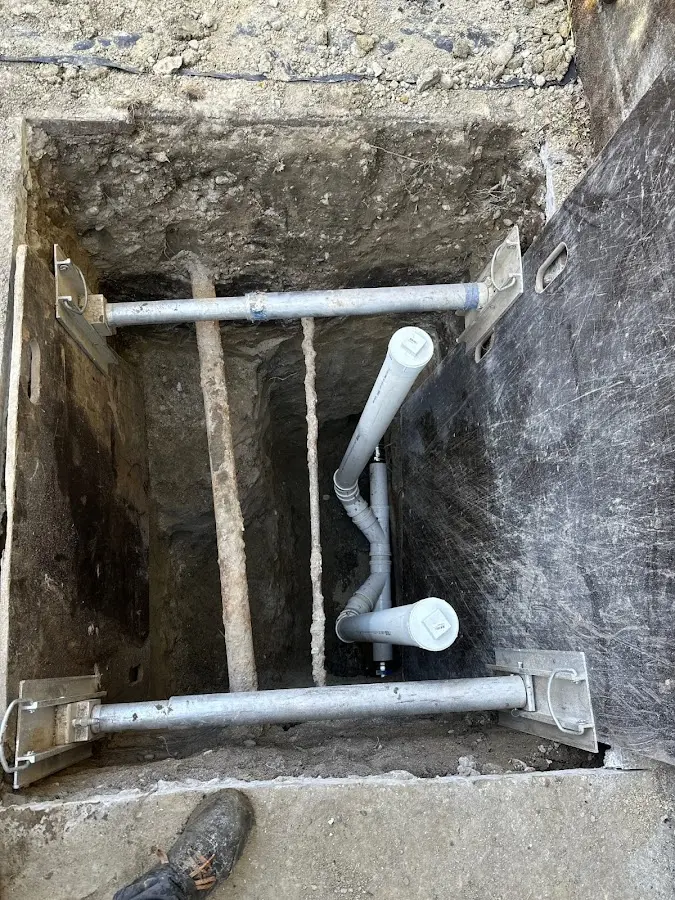 Experienced plumber completing Gas Line Repair work in South Cleveland